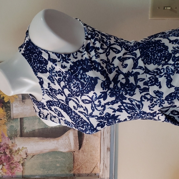 Summer Dress - Picture 4 of 8